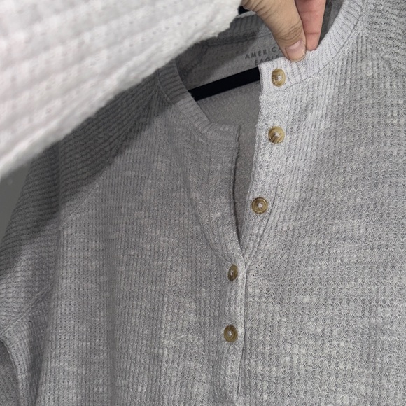 NWT American Eagle Cozy & Super Soft Gray Long Sleeve Women's Top - Picture 6 of 8